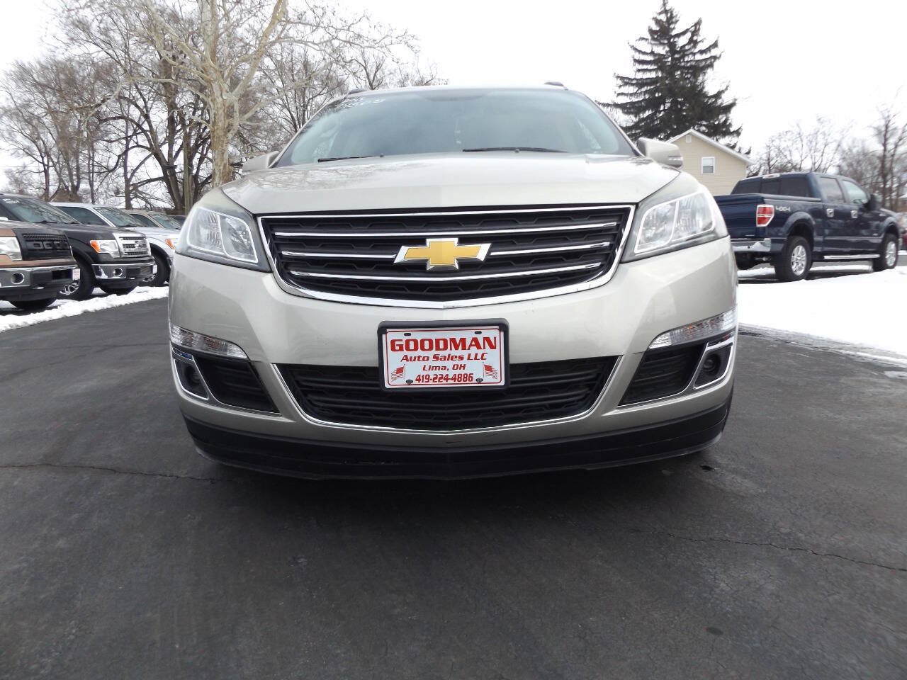 Used 2015 Chevrolet Traverse LT w/ Style and Technology Package AWD/4WD image 3