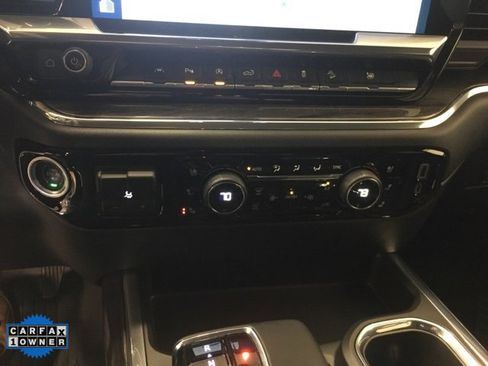 Used 2024 Chevrolet Silverado 1500 LTZ image 32