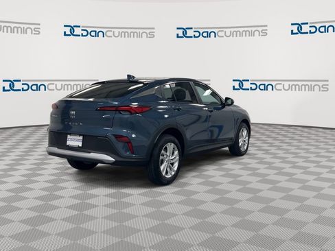 New 2026 Buick Envista Preferred image 8