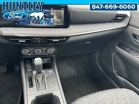 Used 2025 Nissan Kicks SV FWD image 14