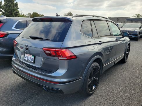 Used 2023 Volkswagen Tiguan SE R-Line FWD image 5
