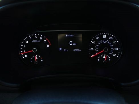 Used 2022 Kia Soul LX w/ Technology Package image 18