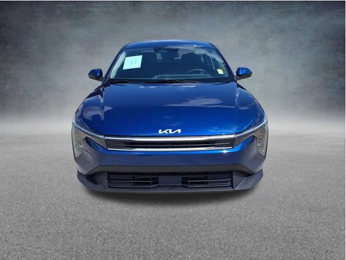 Used 2025 Kia K4 FWD image 2