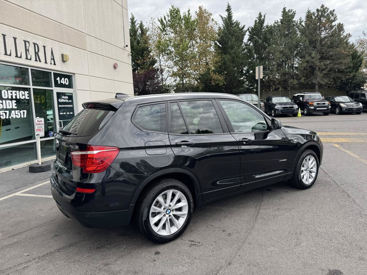 Used 2017 BMW X3 xDrive28i AWD/4WD image 5