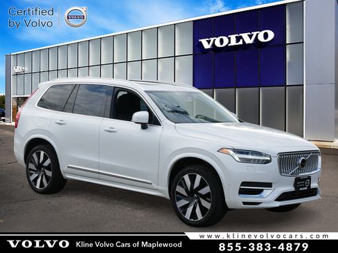 Used 2025 Volvo XC90 T8 Plus w/ Protection Package Premier AWD/4WD image 1