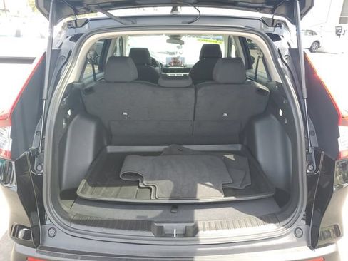 Certified 2025 Honda CR-V EX image 8