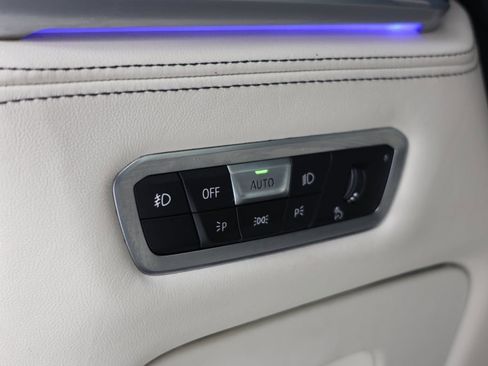 Used 2021 BMW ALPINA XB7 ALPINA XB7 image 26