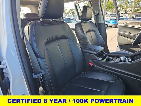 Used 2023 Jeep Grand Cherokee Limited w/ Luxury Tech Group II image 10