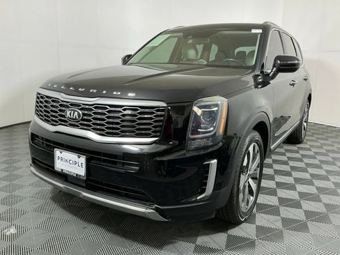 Used 2020 Kia Telluride S FWD image 2