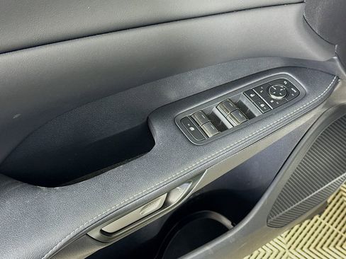 Used 2025 Lexus RX 350 Premium w/ Accessory Package (Z1) image 18