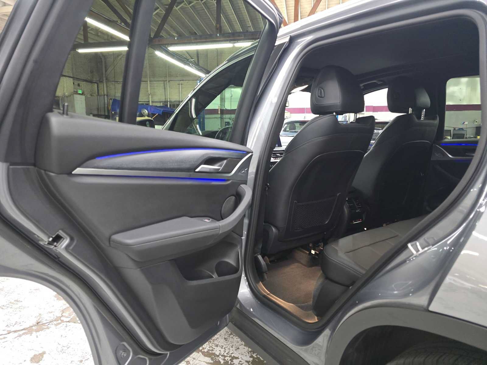 Used 2024 BMW X3 xDrive30i w/ Convenience Package w/ZPA AWD/4WD image 15