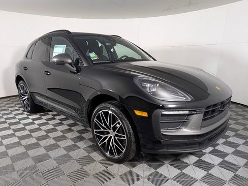 New 2026 Porsche Macan Turbo image 9