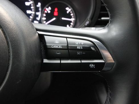 Used 2024 MAZDA MAZDA3 s FWD image 17