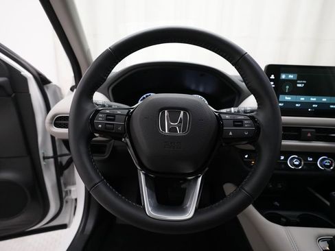 Certified 2026 Honda HR-V EX-L image 4