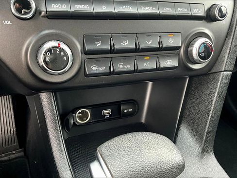Used 2021 Kia Sportage LX image 27