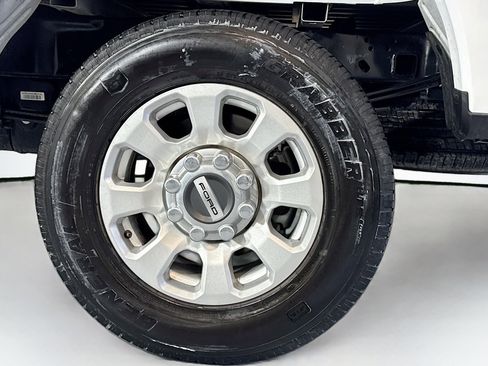 Used 2024 Ford F250 XLT image 29