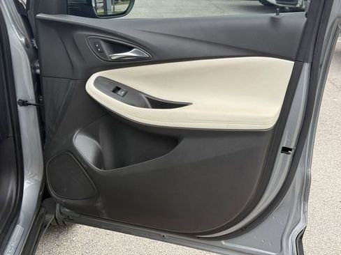 Used 2023 Buick Encore GX Preferred w/ Cold Weather Comfort Package image 34