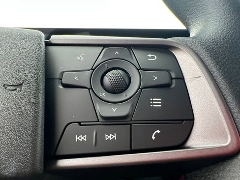 New 2026 Nissan Sentra SV image 12