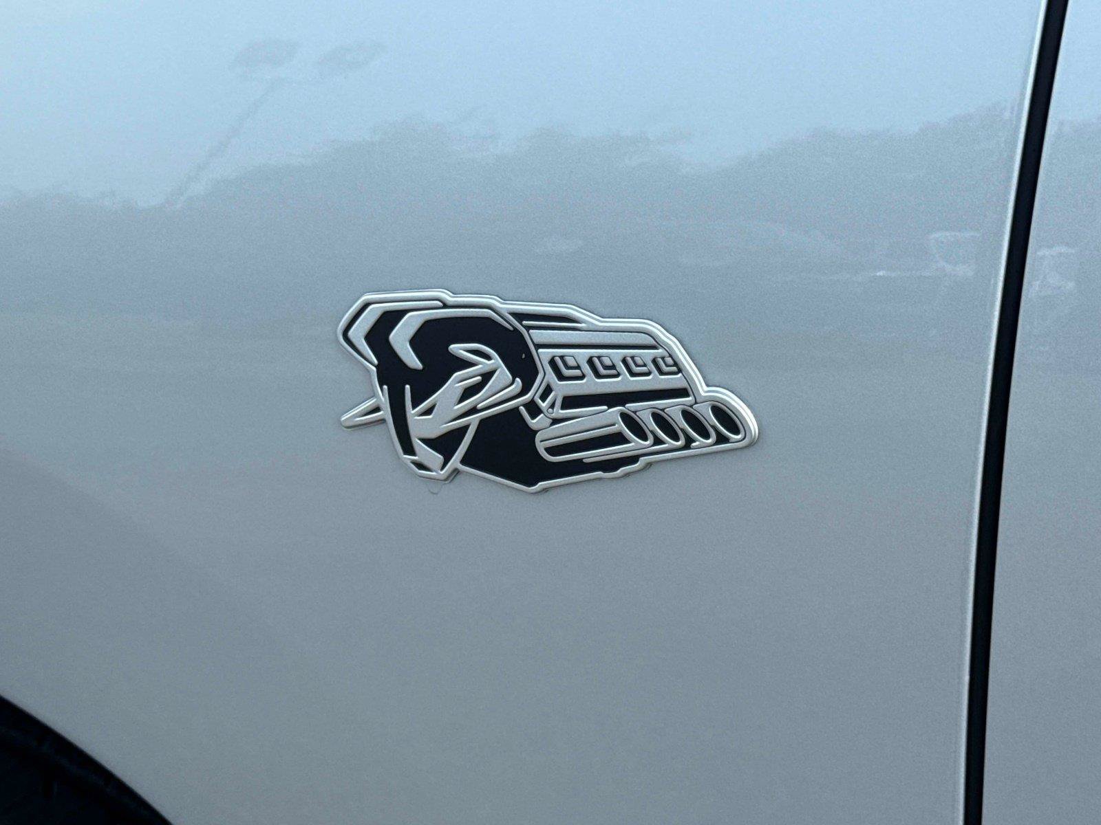 New 2026 RAM 1500 Express AWD/4WD image 12