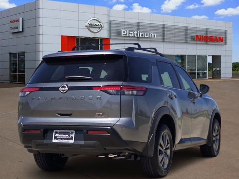 New 2026 Nissan Pathfinder SV image 4