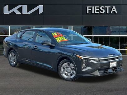 Certified 2025 Kia K4 LX