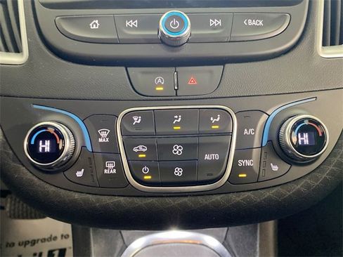 Used 2023 Chevrolet Malibu LT w/ Redline Edition image 34