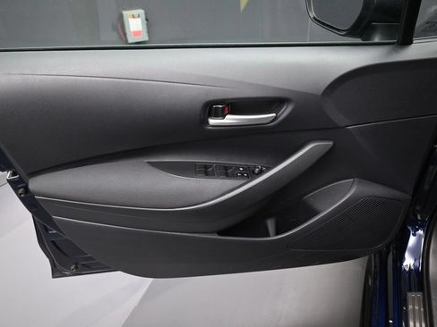 Certified 2026 Toyota Corolla SE w/ SE Package FWD image 10
