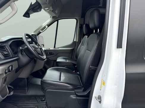 Used 2023 Ford E-Transit 148 High Roof Extended w/ Load Area Protection Package RWD image 9
