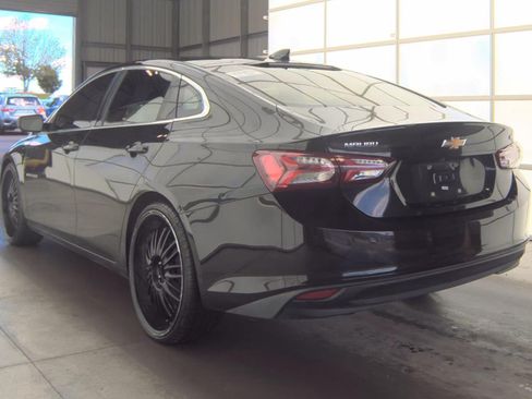 Used 2020 Chevrolet Malibu LT FWD image 4