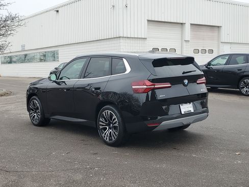 New 2026 BMW X3 xDrive30 w/ Premium Package image 2