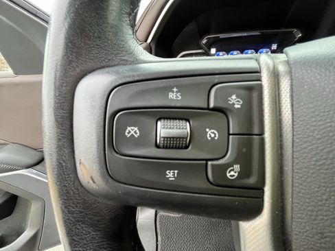 Used 2021 GMC Yukon Denali w/ Denali Premium Package image 18