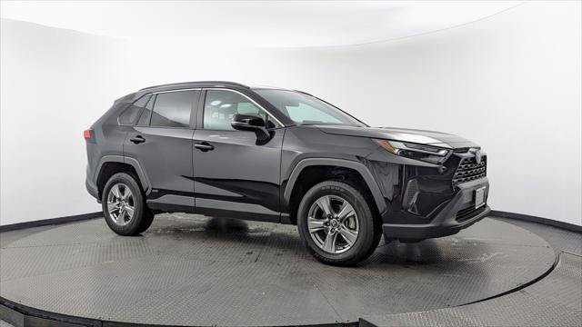 Used 2025 Toyota RAV4 XLE AWD/4WD image 9