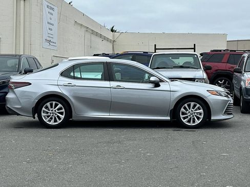 Used 2024 Toyota Camry LE FWD image 2