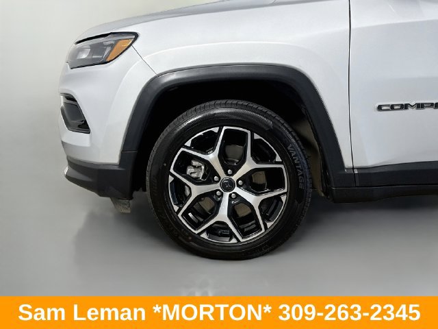 Used 2025 Jeep Compass Limited AWD/4WD image 29
