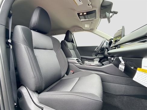 New 2025 Mitsubishi Outlander ES image 29