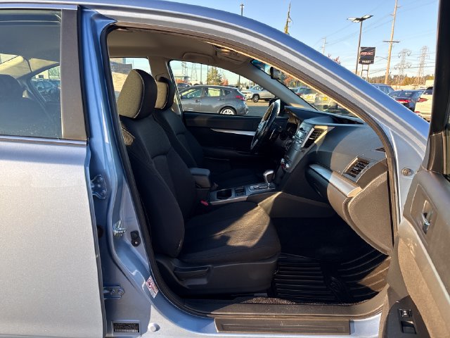 Used 2011 Subaru Legacy 2.5i Premium AWD/4WD image 9