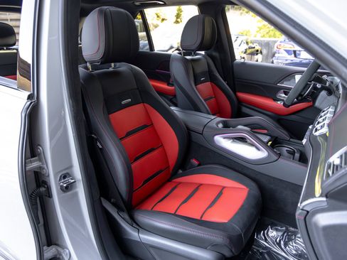 Used 2025 Mercedes-Benz GLE 63 AMG S image 60