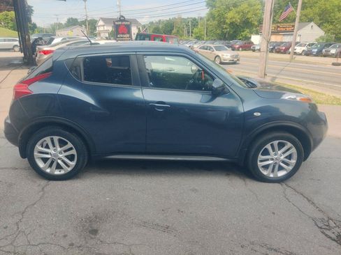 Used 2014 Nissan Juke SV AWD/4WD image 7