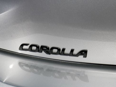 Used 2022 Toyota Corolla SE FWD image 9