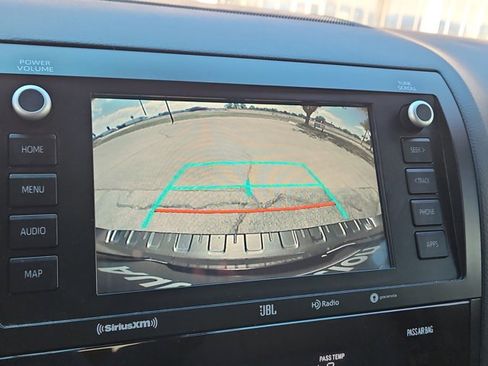 Used 2020 Toyota Sequoia Platinum AWD/4WD image 14
