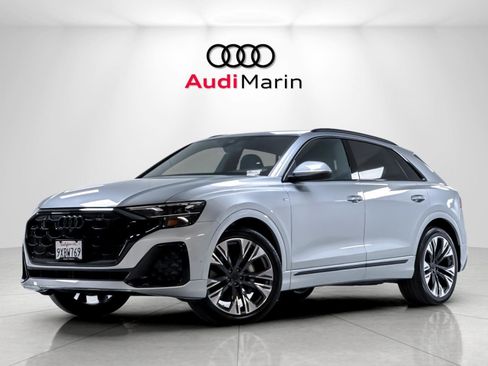 Used 2025 Audi Q8 Premium Plus w/ Premium Plus Package AWD/4WD image 1