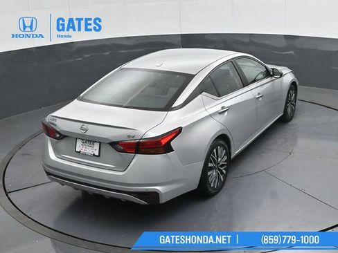 Used 2024 Nissan Altima 2.5 SV image 48