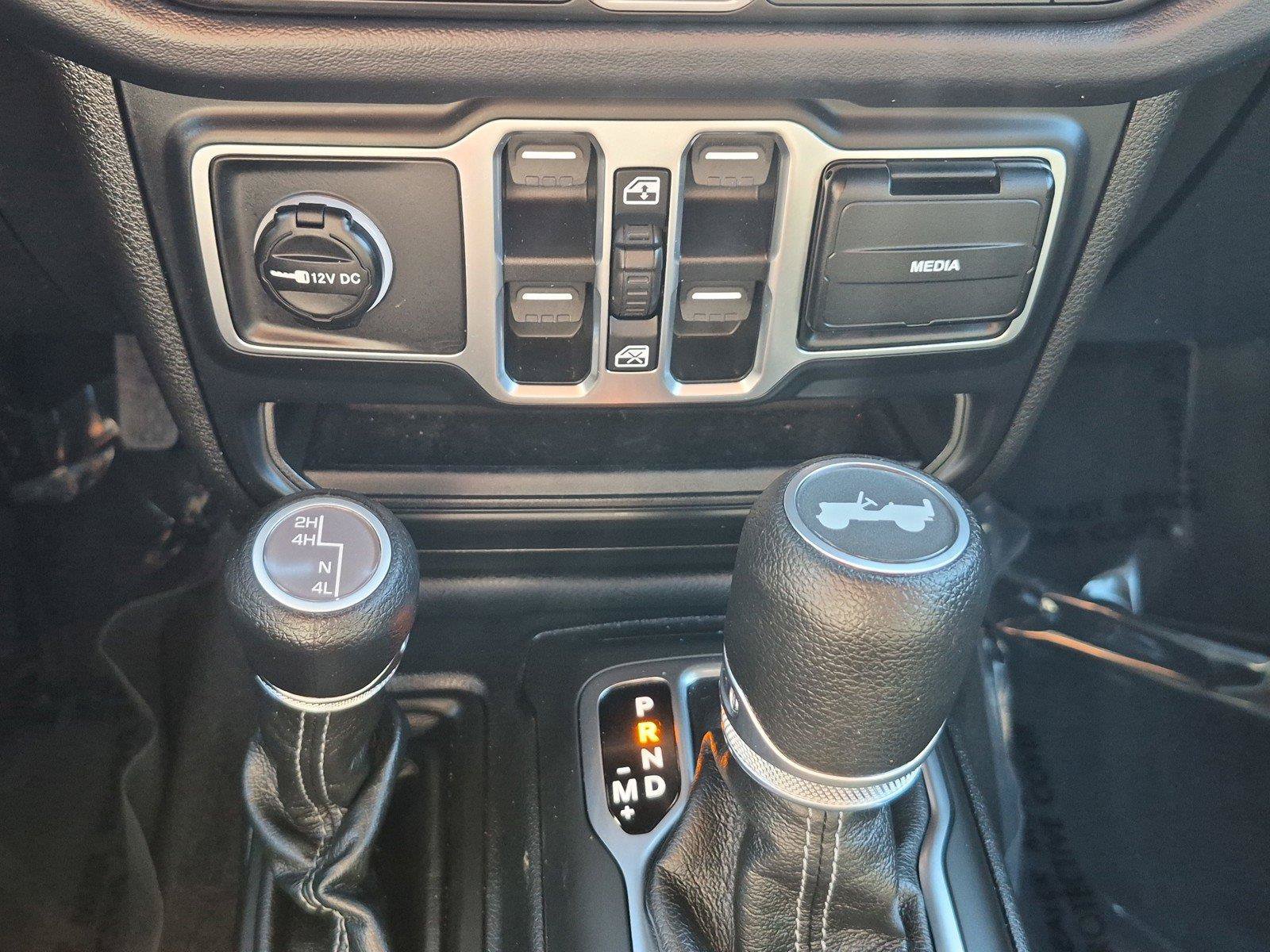 Certified 2026 Jeep Wrangler Unlimited Sahara AWD/4WD image 25