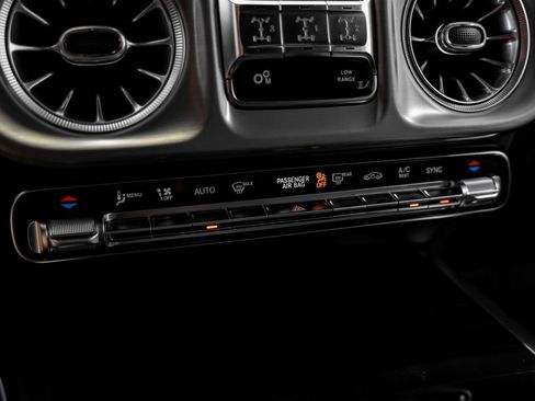 Used 2026 Mercedes-Benz G 63 AMG 4MATIC image 27