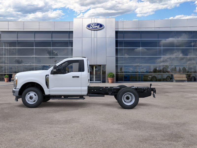 New 2026 Ford F350 XL w/ XL Chrome Package AWD/4WD image 3