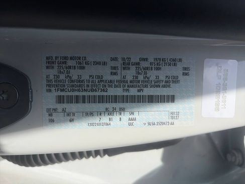 Used 2022 Ford Escape SEL w/ Technology Package FWD image 29