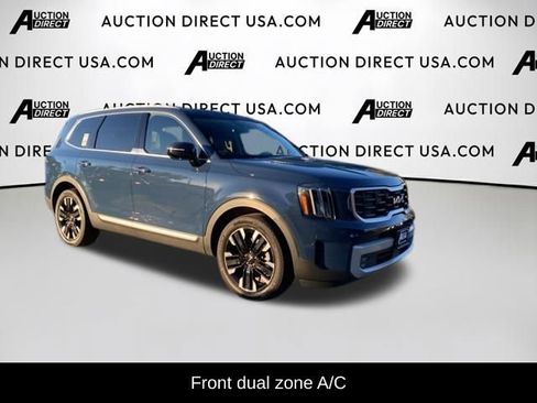 Used 2023 Kia Telluride SX image 2