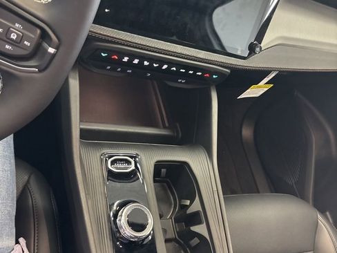 New 2026 Jeep Cherokee Limited image 9