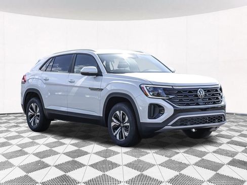 New 2026 Volkswagen Atlas Cross Sport SE image 10