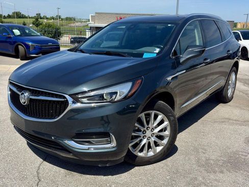 Used 2020 Buick Enclave Premium w/ Surround and Sites Package AWD/4WD image 1